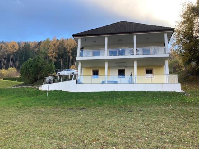 Apartment Haus Am Fusse Des Semmerings *